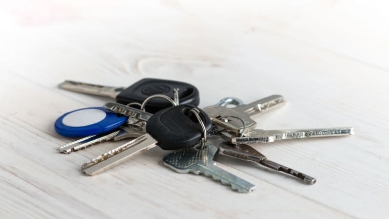 Traditional vs Push To Start: What Type of Car Key is Better?