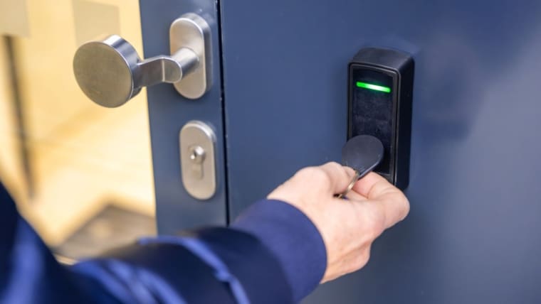 Restricted Key Systems for Businesses: Secure Access and Staffing Control